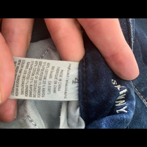 American Eagle Outfitters Dark Blue Skinny Jeans - Picture 5 of 6